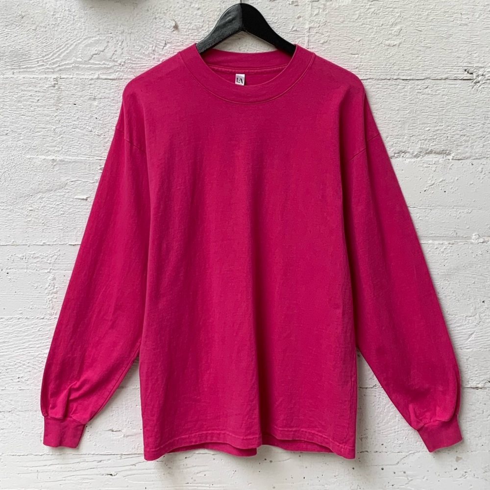 Los Angeles apparel fuchsia long sleeve mock-neck🍧